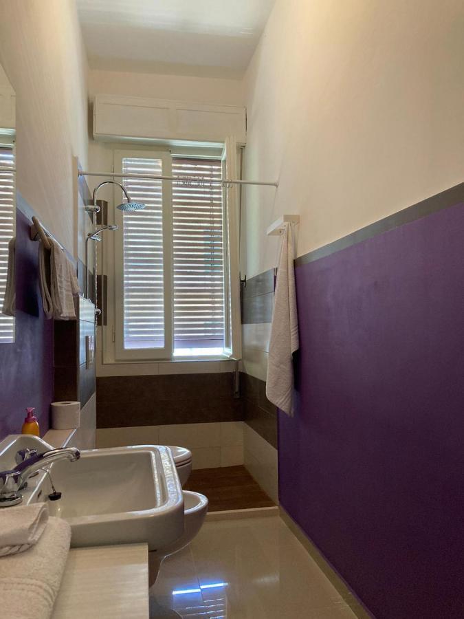 La Villa Bellaria-Igea Marina Bagian luar foto